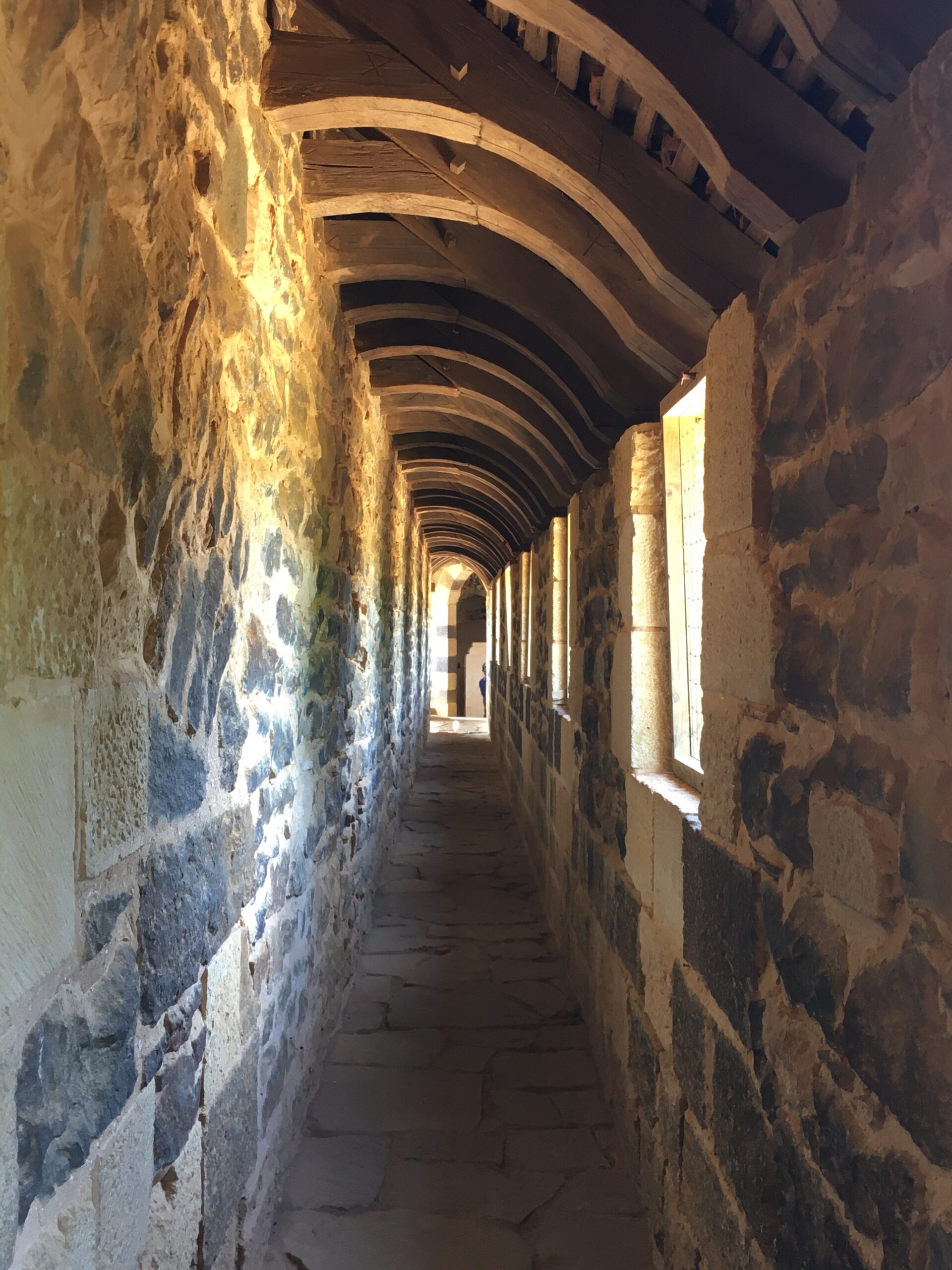 Guedelon covered walkway